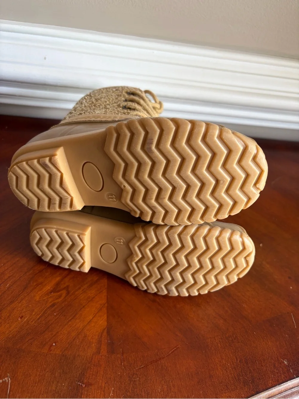 FabKids Gold Glitter Lace-Up Winter Boots